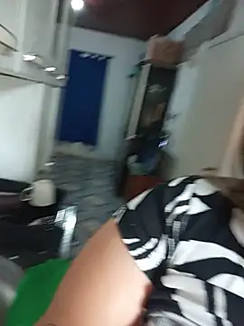 Wiyimari2 - Mostrar tanga