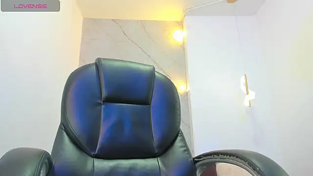 Sasha__Velvet - control lush 5 mn + squirt