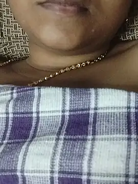 Tamilhot_nithiya - To buy a lush