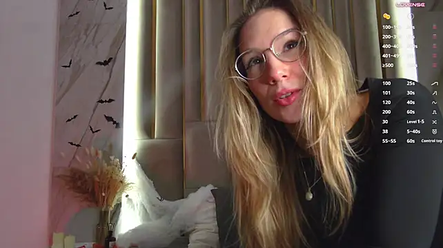 LeslieMines - blur open my pussy leslie horny