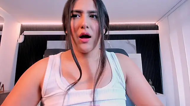 Paulina_sweett_ - show pussy + rub clit