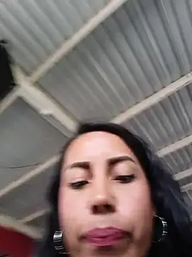 _andrea30 - Nipple show in public
