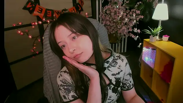 May_Ling - panty tease<3