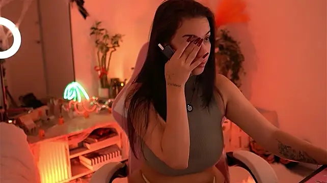IsabellaSinn - Tease meee ☺️