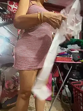 Sweetieme - @playing/fingering pussy nked at balcny