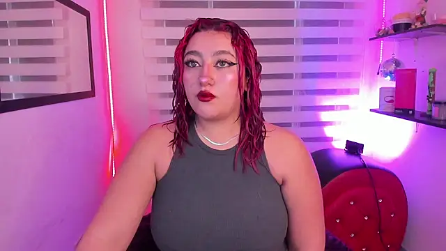 Emily_Jonesh