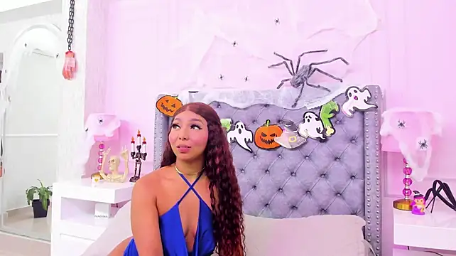 HaileeRoberts - Get naked