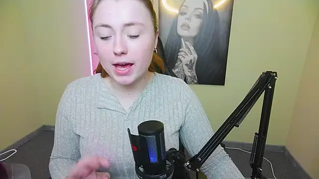 EvelinaEvaa - Show boobs