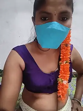 Deepa-telugu143 - Boobs oil massag in public