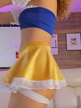 Evolet_Bee - CUM FOR U BBY 🥵
