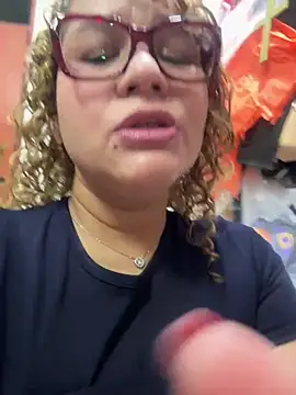 ROSALIASSHOP - SERVING IN STORE DRESSED AS A NUN 5MIN
