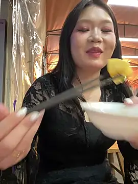 Shuyuanli445 - 戶外找個男人做…….