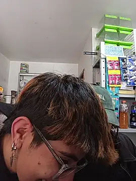 Dangerousmuse0 - Show boobs with oil