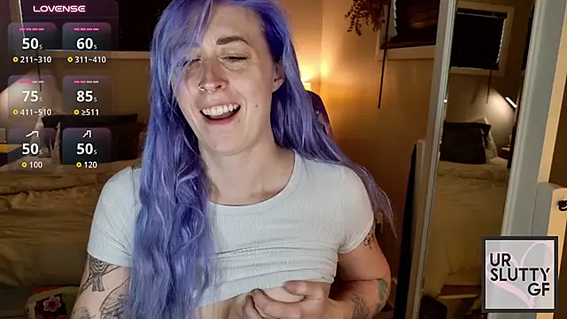Ursluttygf - eye contact + whisper dirty talk ✨ 1m+