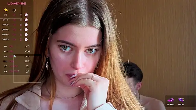 EmiliaCouple - harder