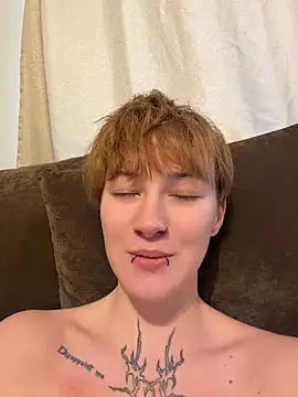 IceMur - Masturbation with a toy