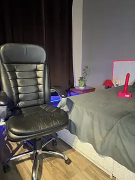Hot_royalbhabhi - Sucking Dildo👅👅