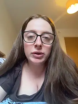 MissPeach26 - Tits out for whole of stream🍒