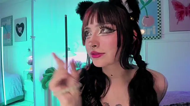Zoe_Lynch_ - suck fingers slowly
