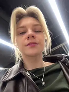 ValenciaShock - ZOOM PUSSY