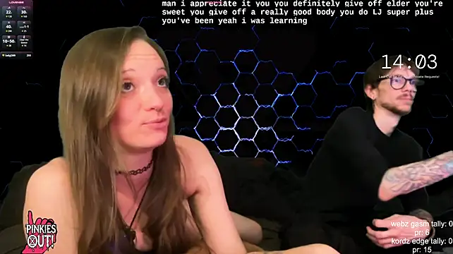 Webzandkordz - Upside downFacefuck Cumshow @ Goal!