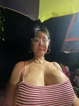 Sweetieme - @playing/fingering pussy nked at balcny