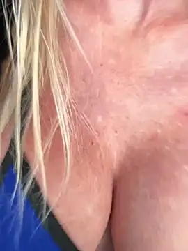MonicaLeigh - Make me squirt take control of my toy