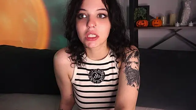 LucettaAnselmo - sloppy blowjob and slaps for the slut