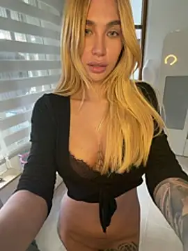 Inked_Angel1 - Analplug ass slap