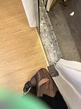 Selenaaaaa- - 今日只有这场票，结束下播4天后见，32tk