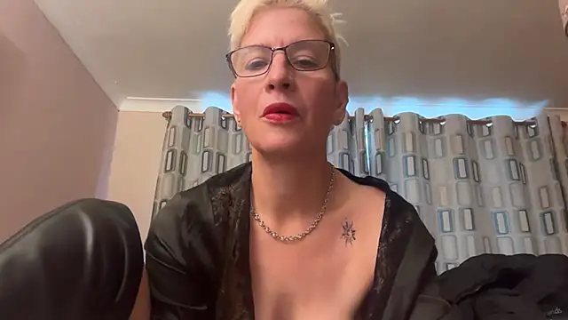 JennyHazel1 - oil boobs