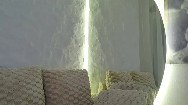 Moniqque - Naughty video for the last tipper