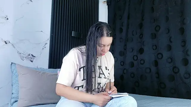 Bella_temptation__ - control my toy for 5 minutes