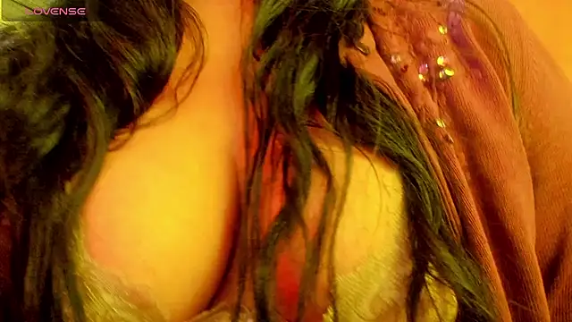 Ebonycamelia - we squirt a lot