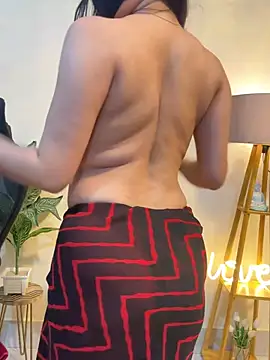 Yours_chahat - 🔥🥵Ass Tease with cream & spanks🔥🥵