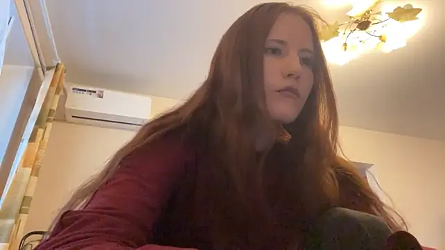 Honeylovebunny - show off sexy figure