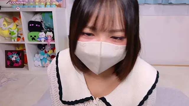 Chii_chan_o0 - 服脱いで...٩( ᐛ )و？