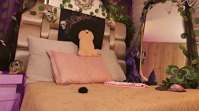 XXMILE - Anal plug dancing twerking