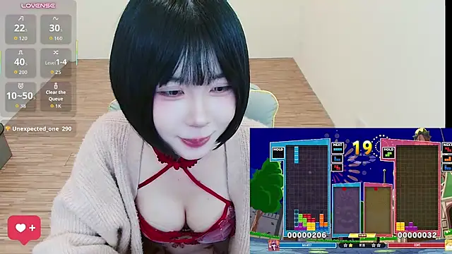 JOJOSAMA0813 - 穿情趣衣播到下班