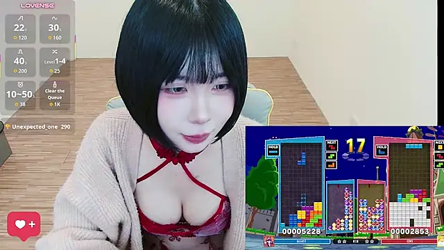 JOJOSAMA0813 - 穿情趣衣播到下班