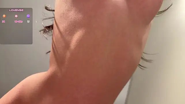 TariDehay - drop saliva on my boobs