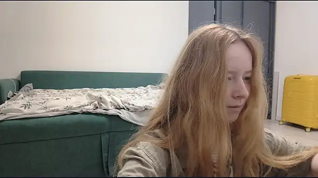 KateVibe_01 - Massage my boobs under top