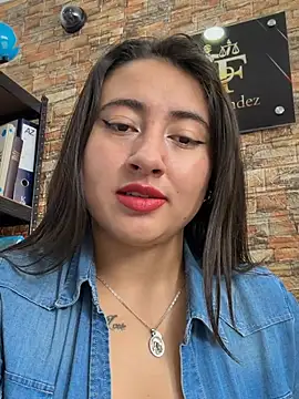 _Sarah-Office1 - Touch Clit On Panties🌸