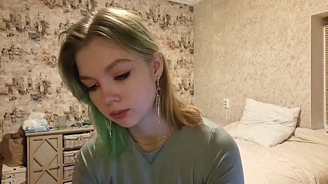 KymberlyKarhoff - Doggy and slaps