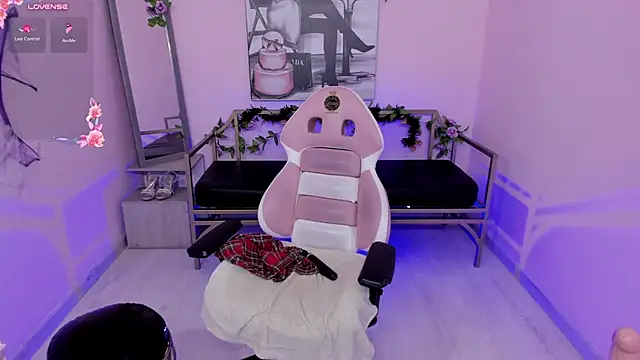 Adri_gomez_x - fingert pussy + play
