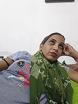 Priya_couple1 - Full need pusssy fingering