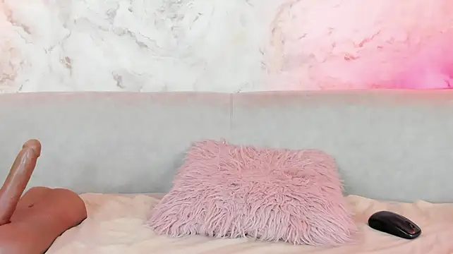 Nicollee_Brown_ - PUSSY CLOSE UP