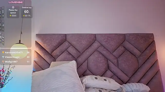 Milan_Corleone - PLUG ANAL+ OIL IN MY ASS
