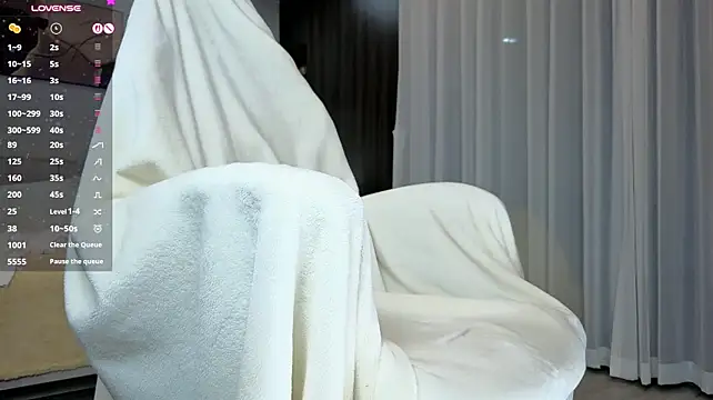 Nyxxfire - play with nipples