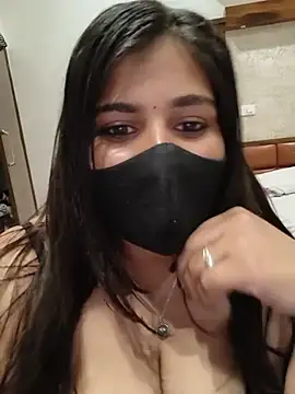 Busty_priya69 - Nipple clamps 😜 5 mnt cntrl